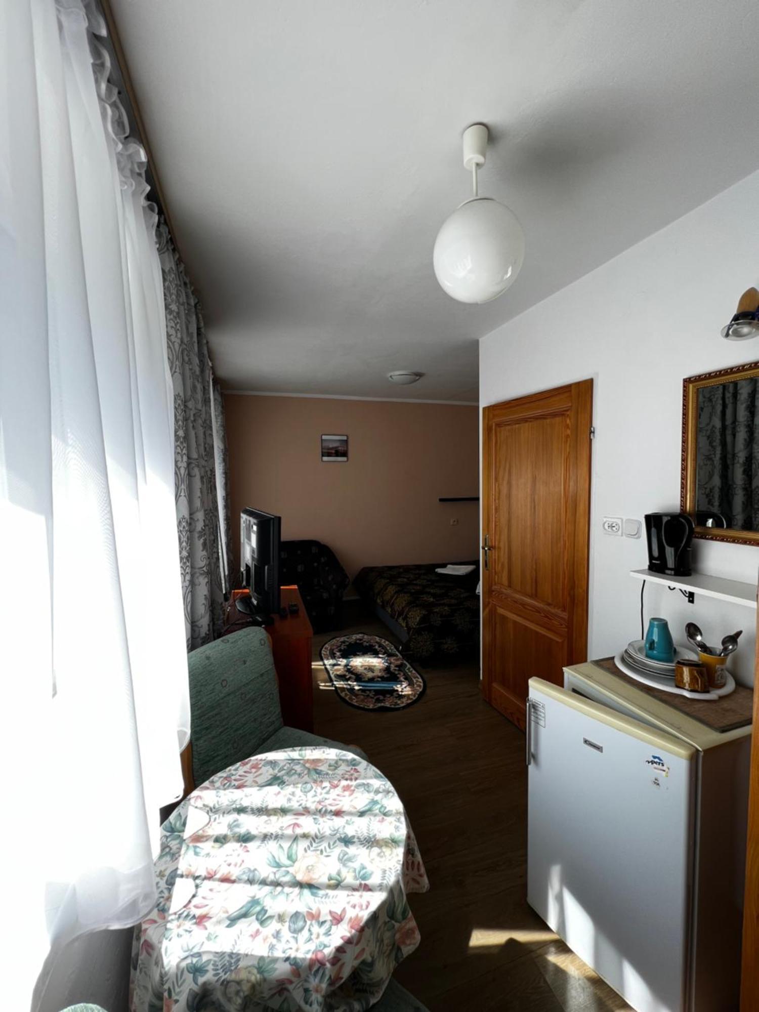 Osrodek Wczasowy Camping Morski Устка Экстерьер фото